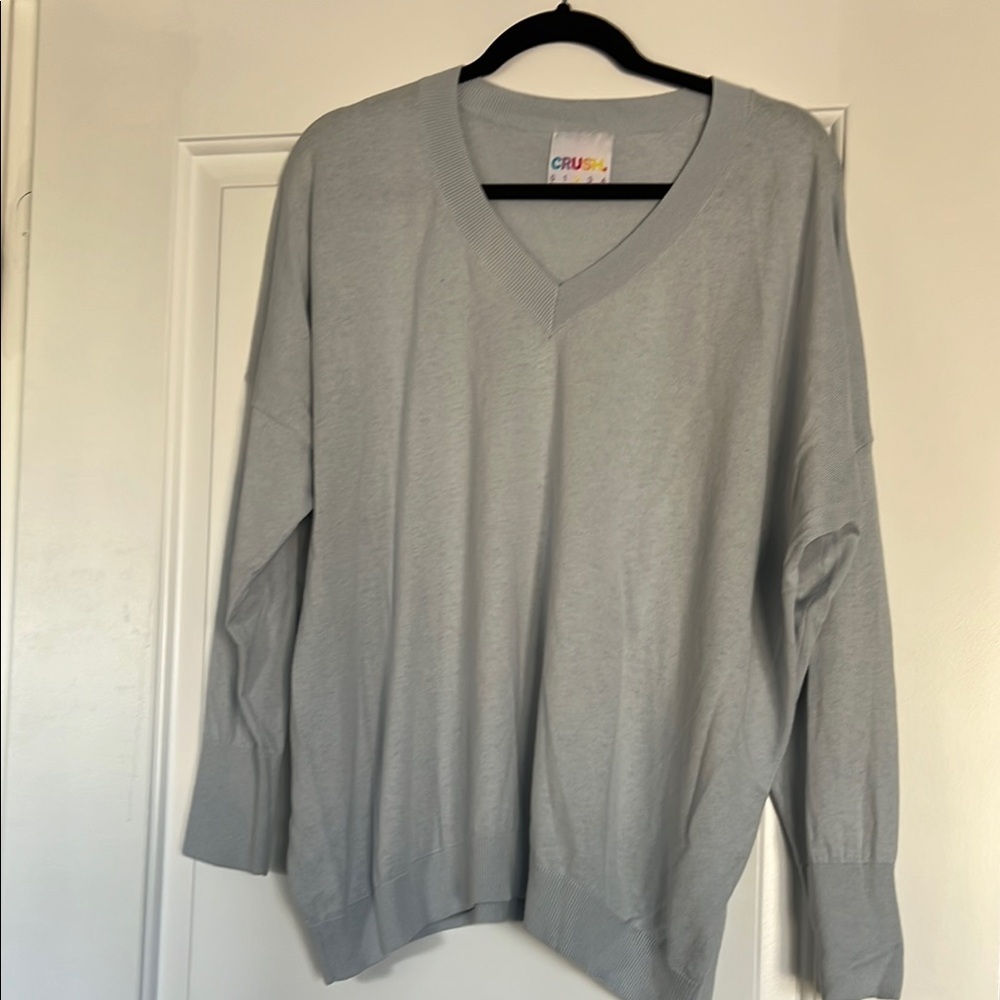 Classic baby blue  V-Neck Sweater with Fine Knit